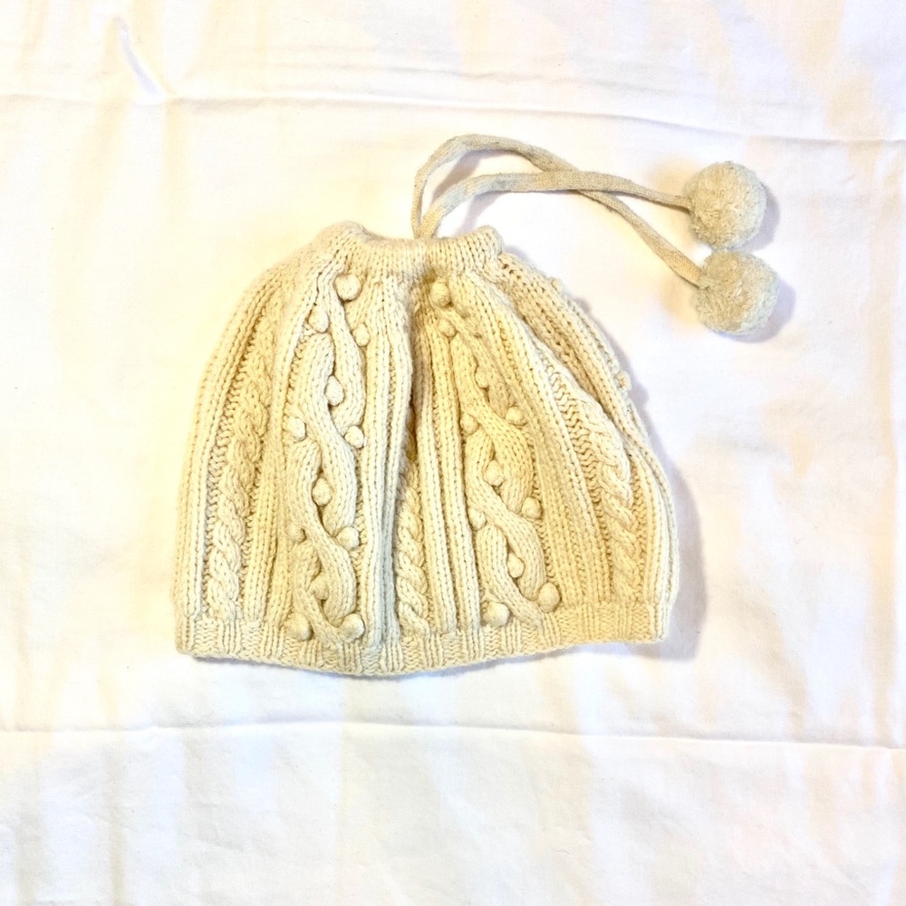 Cream cashmere and wool knit hat / beanie